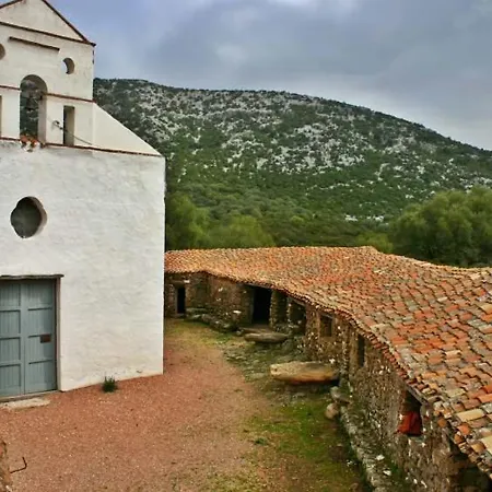 Sa Clarera Bed and Breakfast Baunei