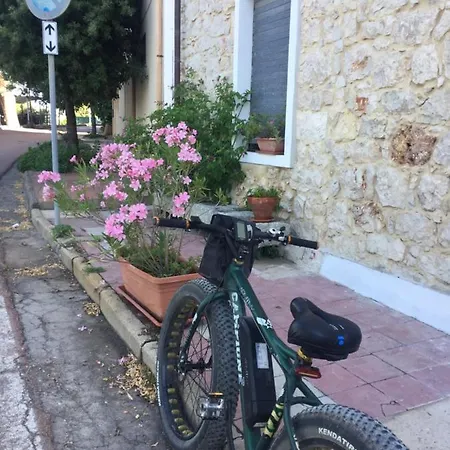 ベッド・アンド・ブレックファスト Sa Clarera