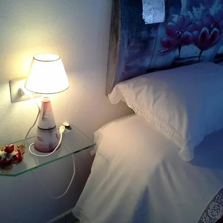 ベッド・アンド・ブレックファスト Sa Clarera 3*