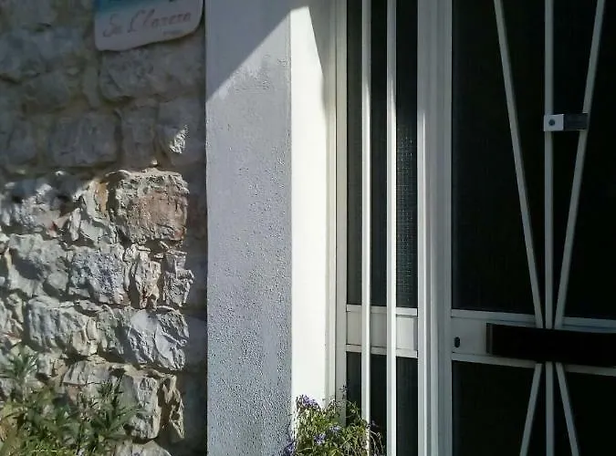 Sa Clarera Bed & Breakfast Baunei